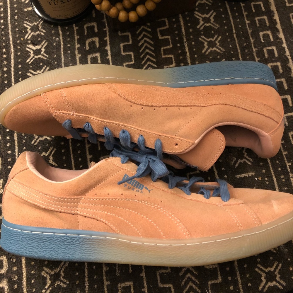 PUMA Pink Dolphin Suede Coral Pink Blue 362216 02